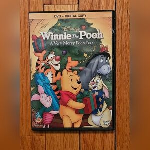 Disney Winnie The Pooh" A VERY MERR POOH YEAR"